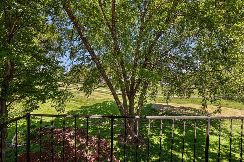 2022 Condolea Drive — photo 23