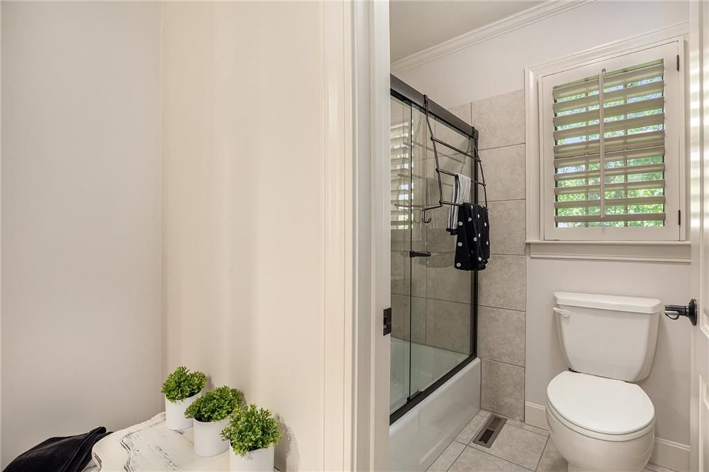 2022 Condolea Drive — photo 25