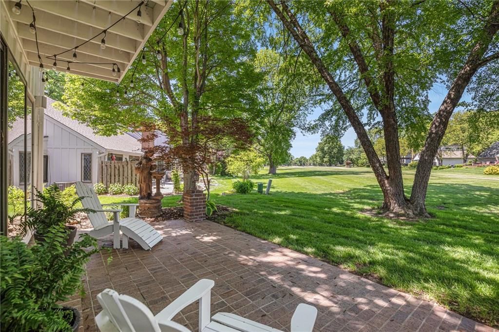 2022 Condolea Drive — photo 30