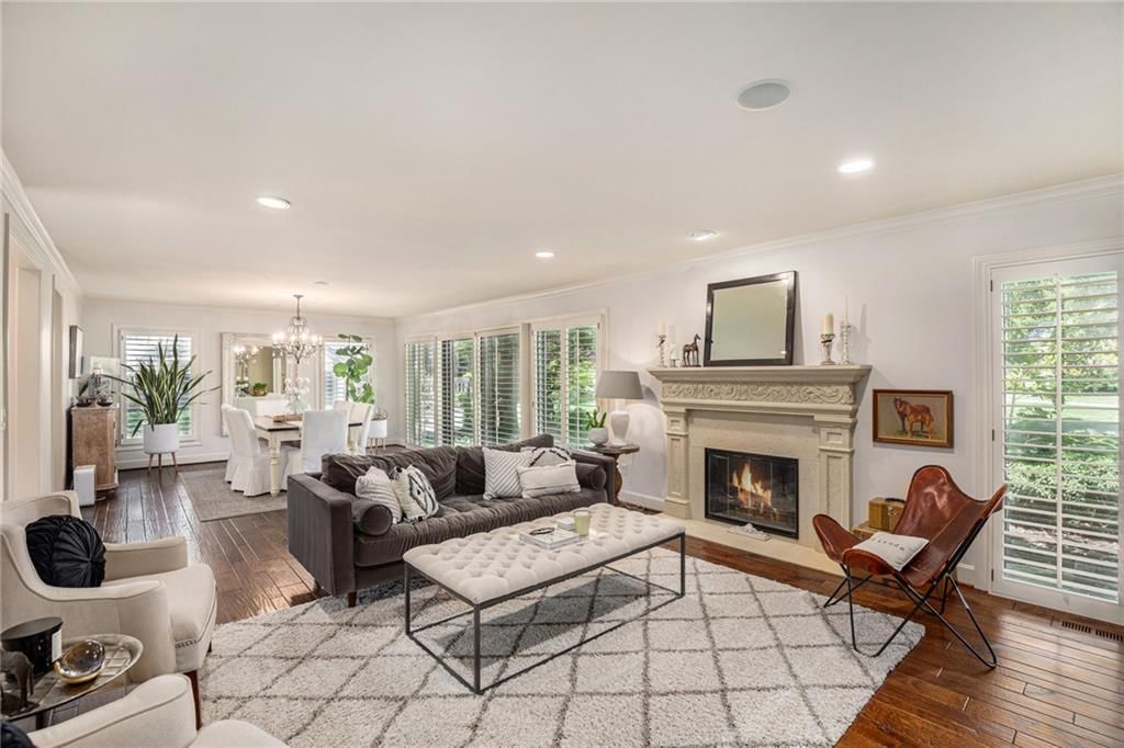 2022 Condolea Drive — photo 8