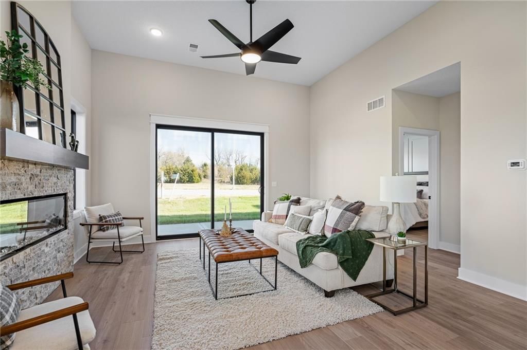 9537 Jupiter Street — photo 21
