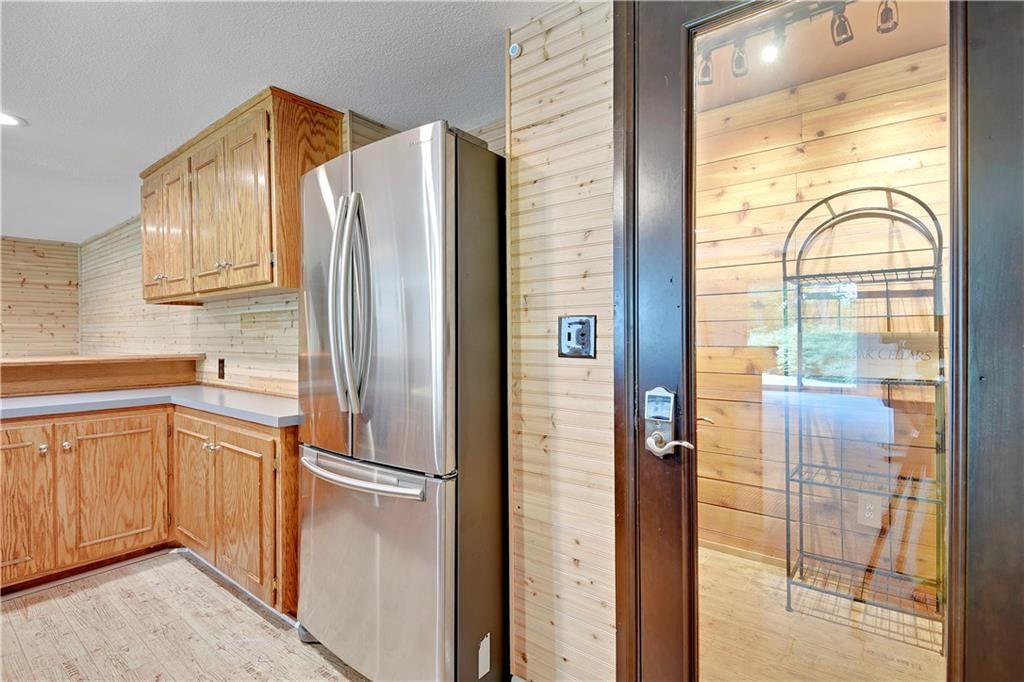 19325 W 87th Street — photo 38