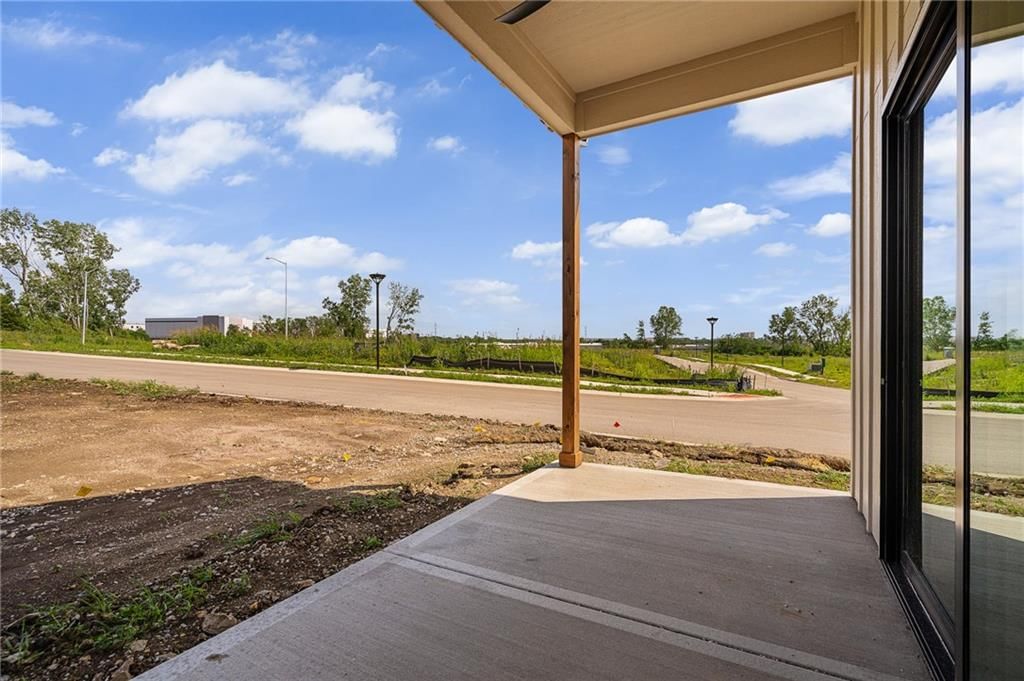 9595 Jupiter Street — photo 34