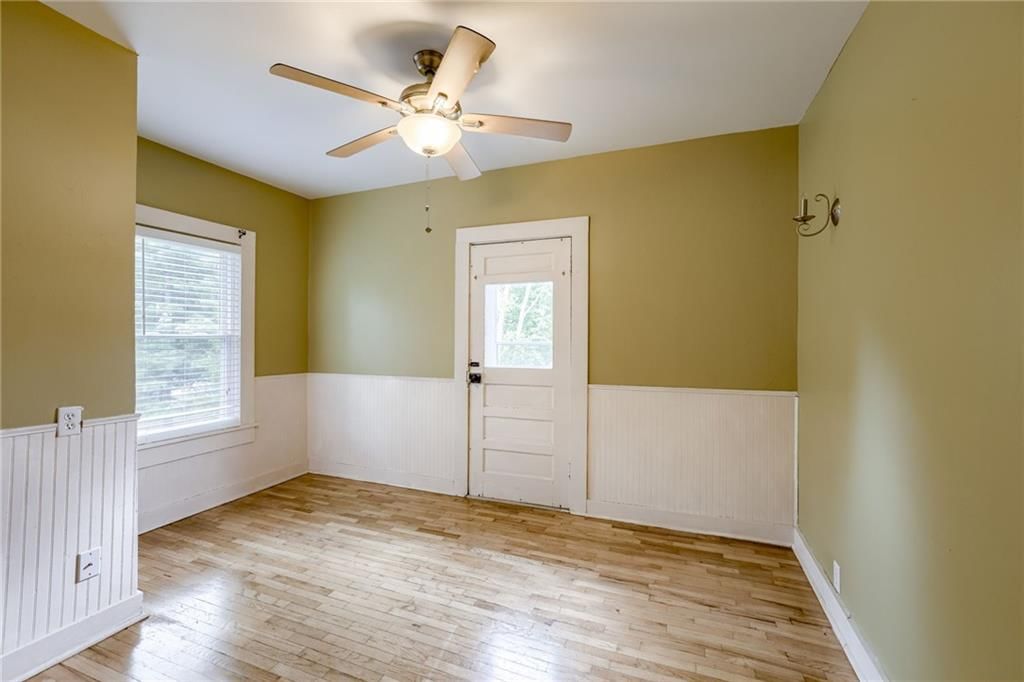 90 N Ridge Avenue — photo 26