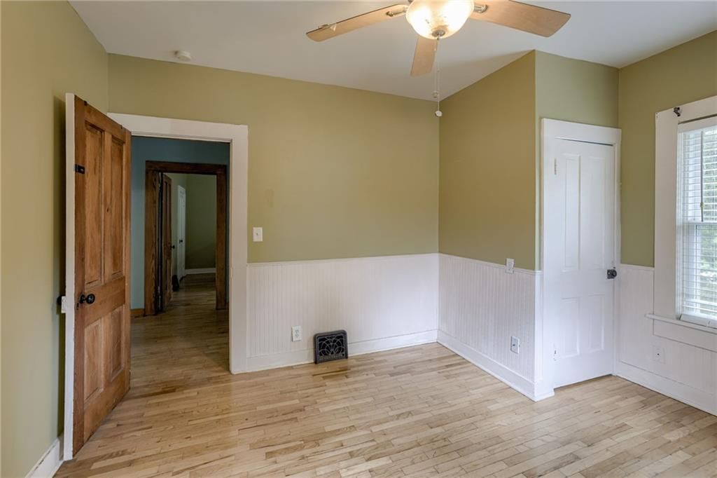 90 N Ridge Avenue — photo 27