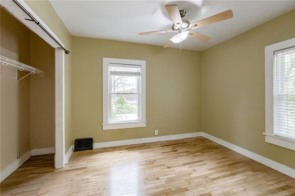 90 N Ridge Avenue — photo 29