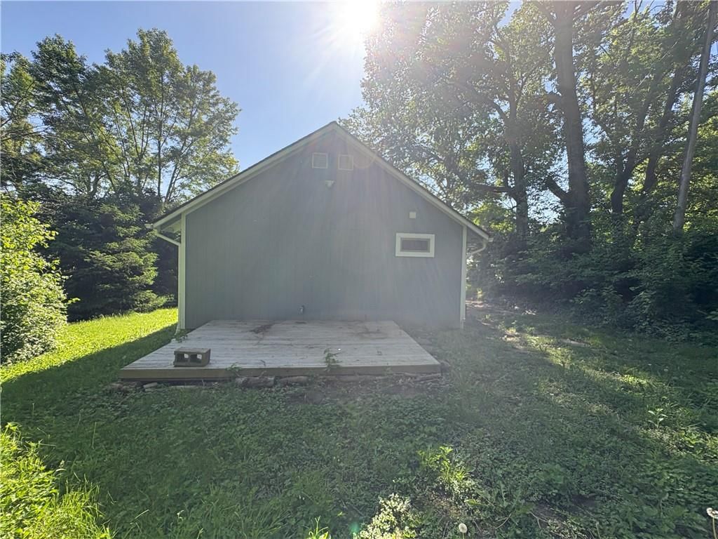 710 N Willis Avenue — photo 4