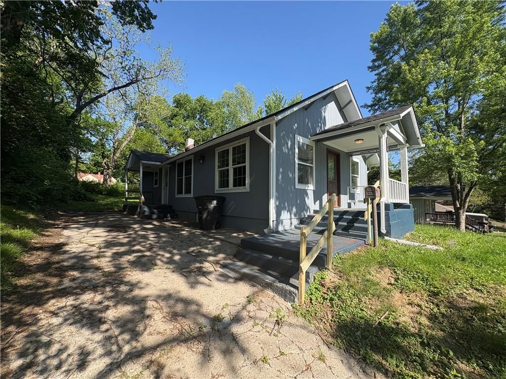 710 N Willis Avenue — photo 6