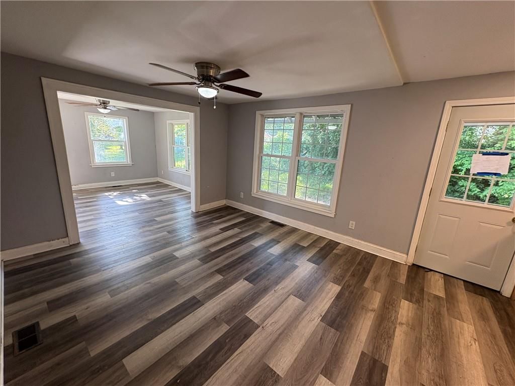 710 N Willis Avenue — photo 9