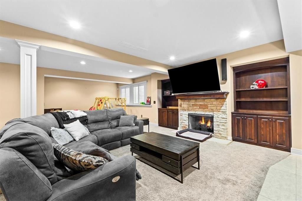 16249 Stearns Street — photo 39