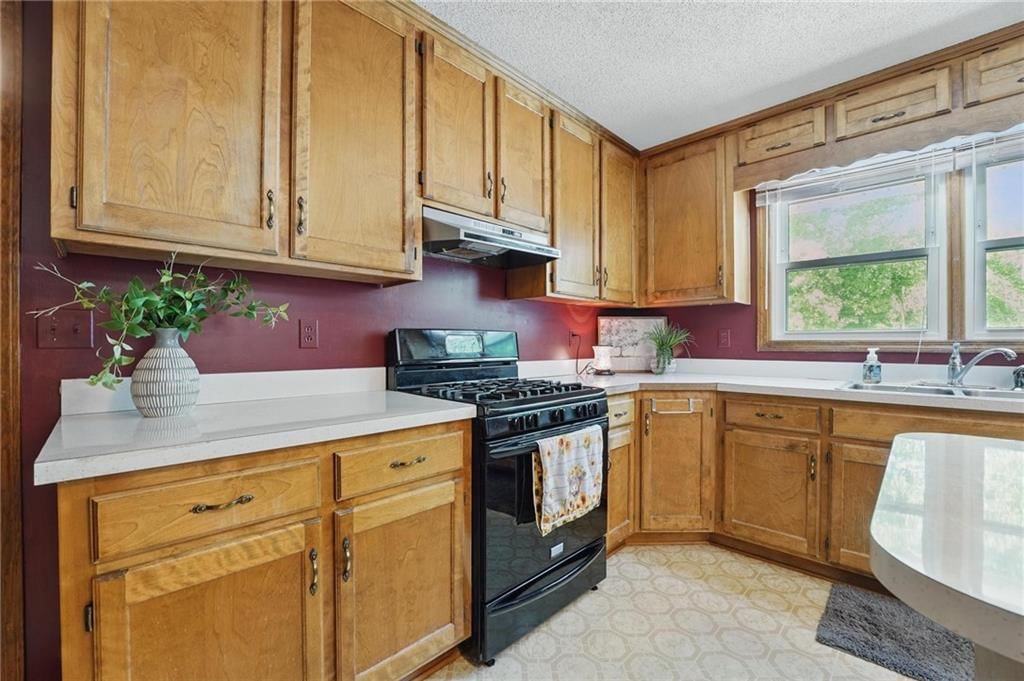 1151 S Bury Street — photo 10