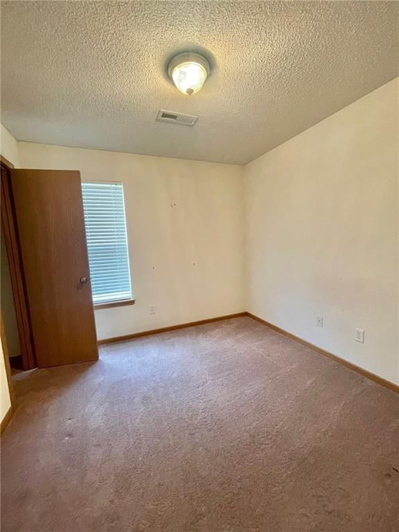 611 Terry Drive — photo 17