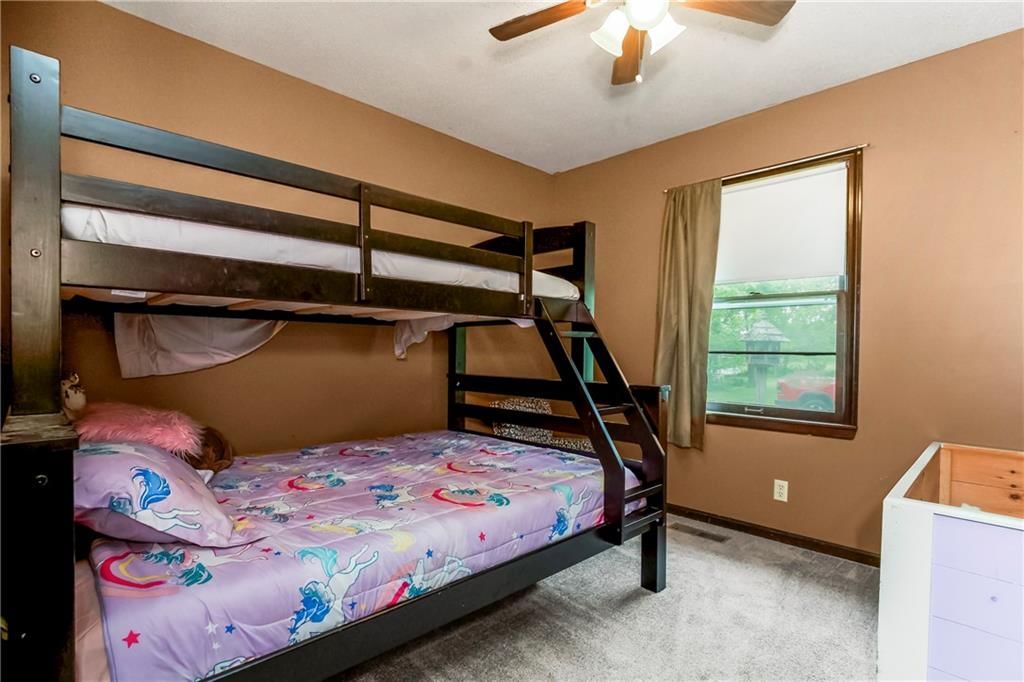 423 E Elm Street — photo 12
