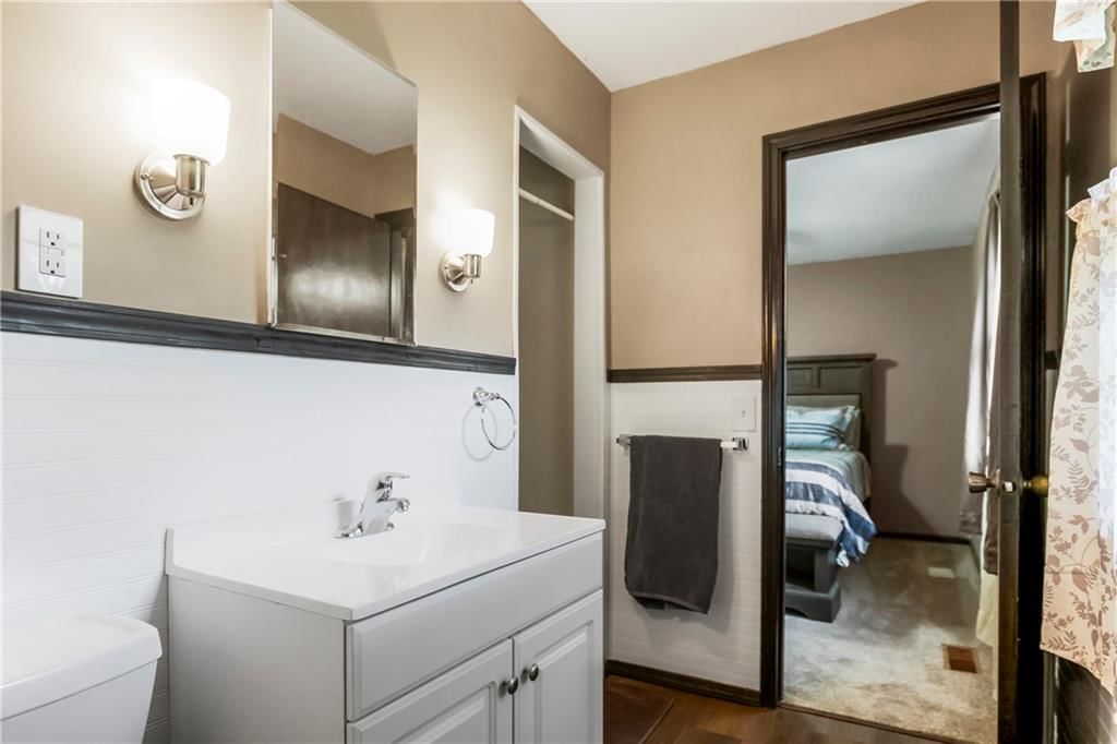 423 E Elm Street — photo 19