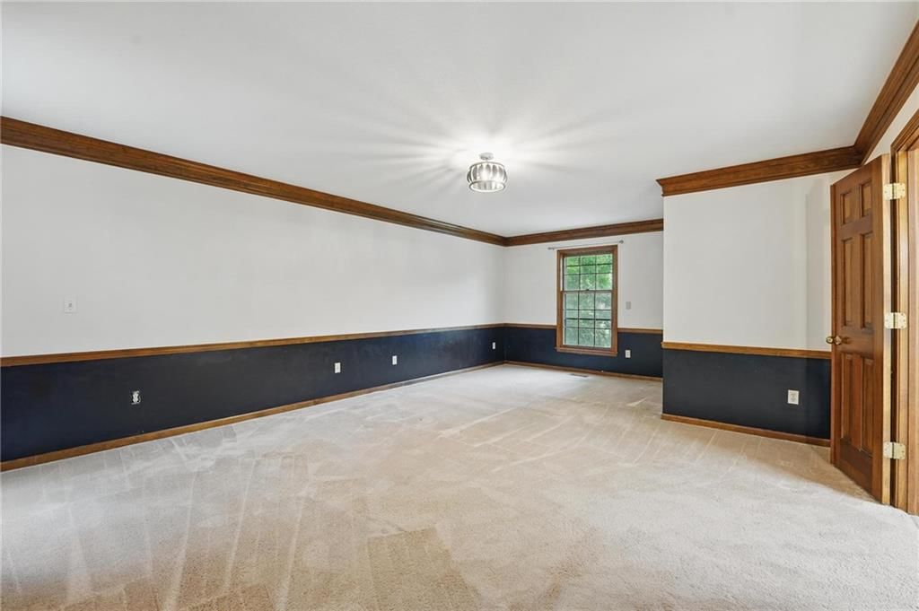 4413 NW Claymont Woods Drive — photo 15
