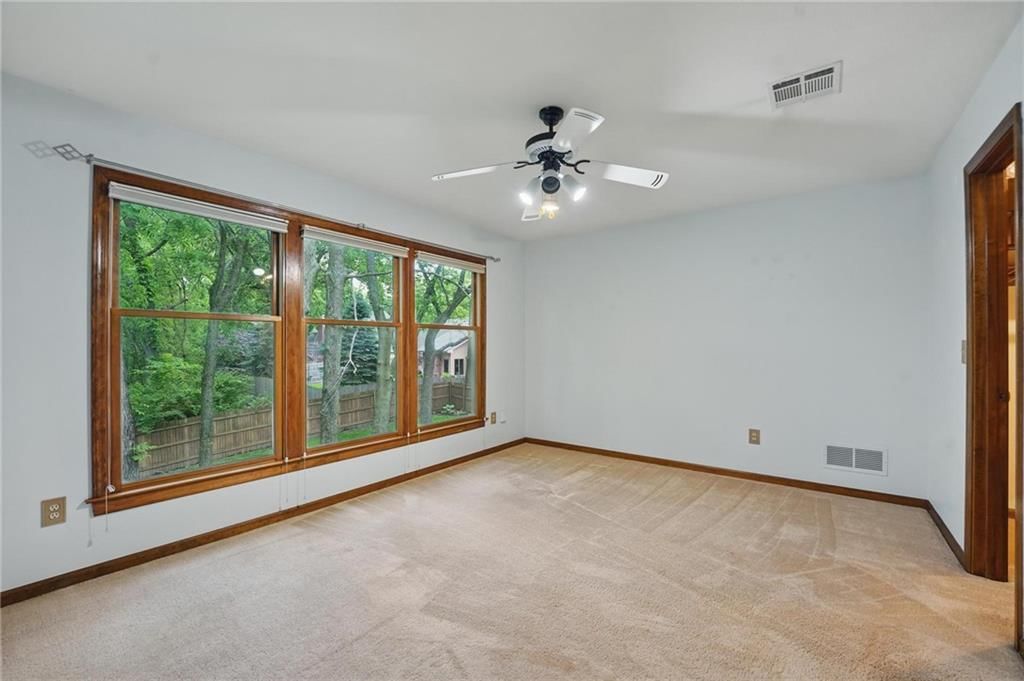 4413 NW Claymont Woods Drive — photo 25