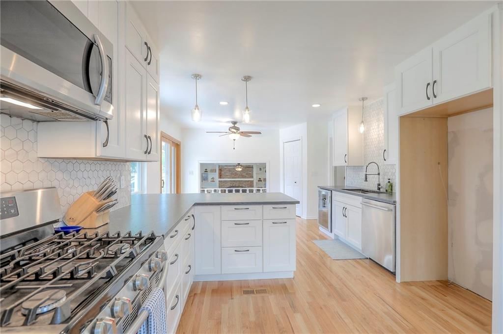 9310 Alden Street — photo 11