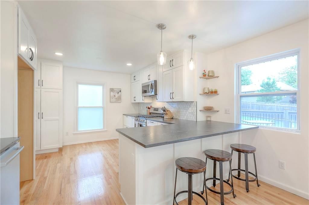 9310 Alden Street — photo 12