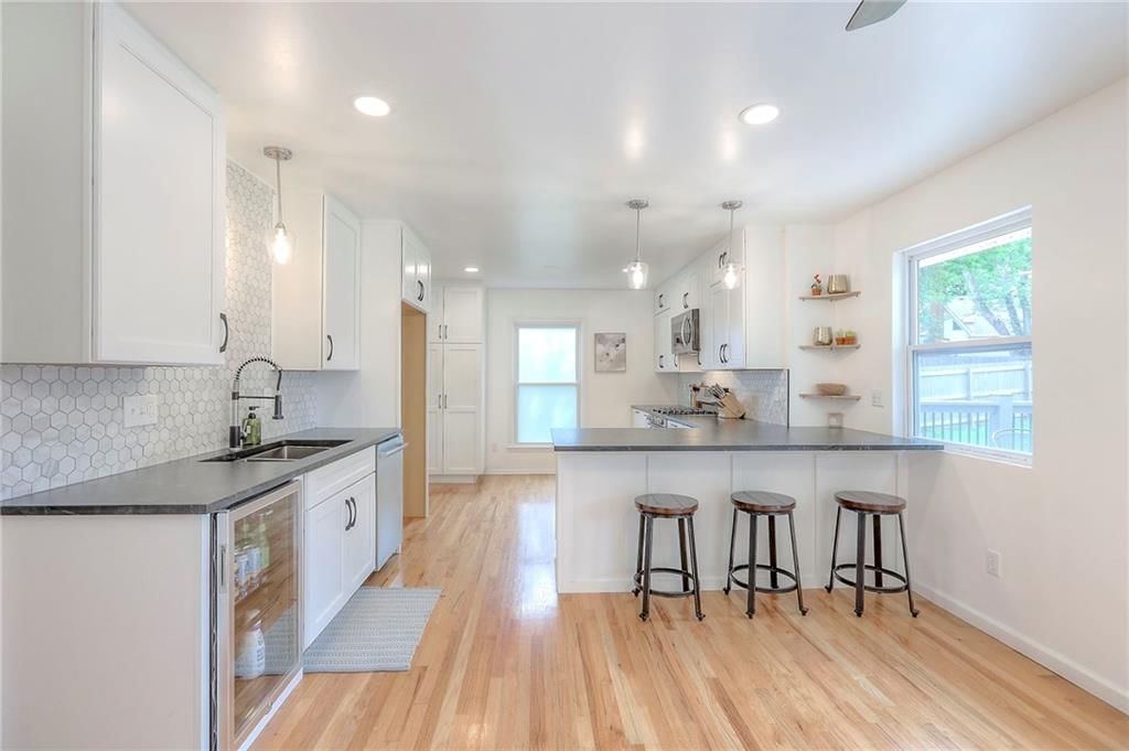 9310 Alden Street — photo 14