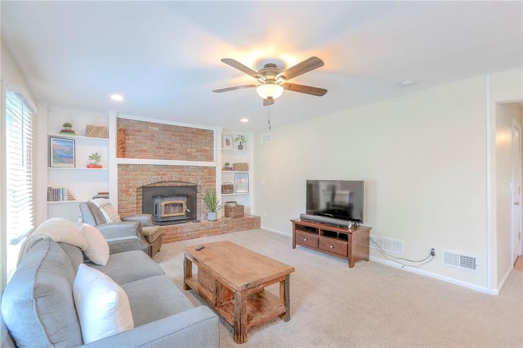 9310 Alden Street — photo 17