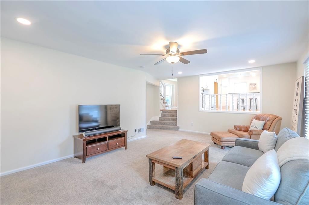 9310 Alden Street — photo 18
