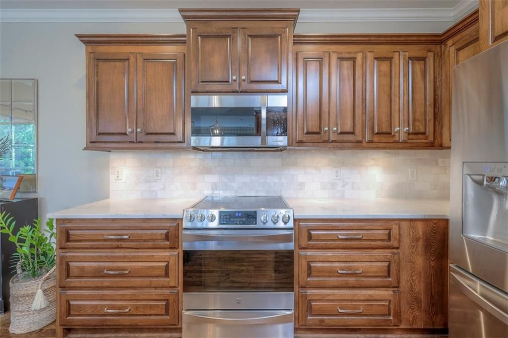 16141 Linden Street — photo 29