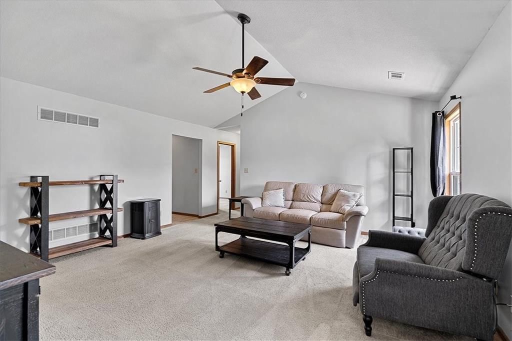2110 Hidden Valley Drive — photo 9