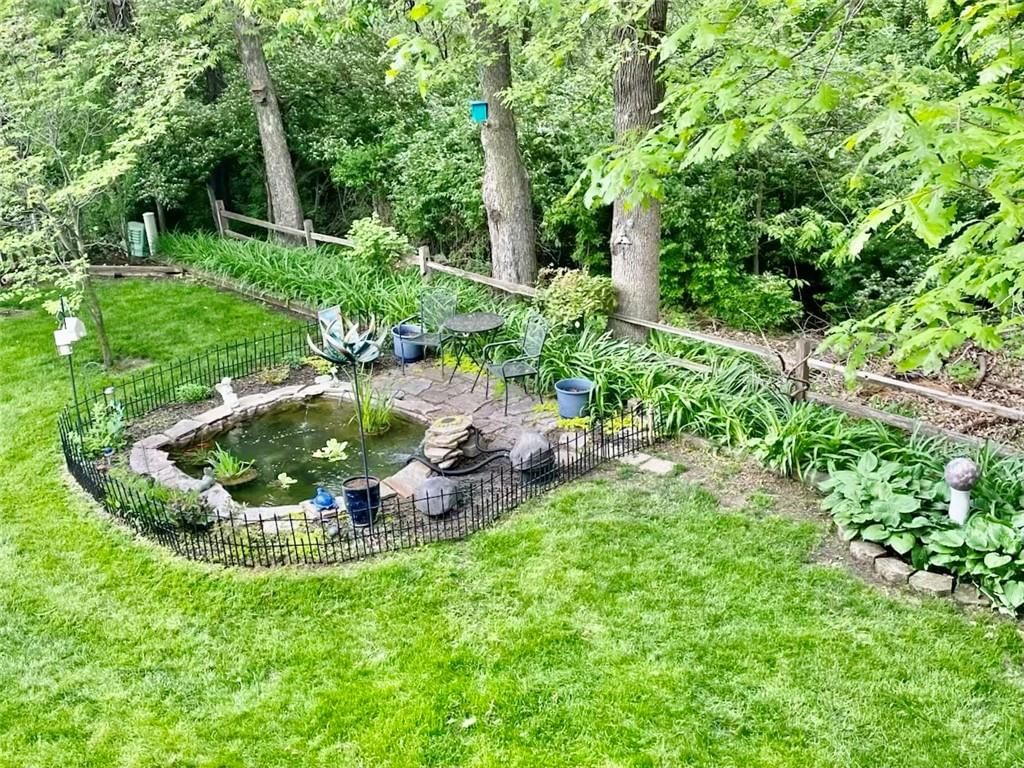 557 Crabapple Lane — photo 5