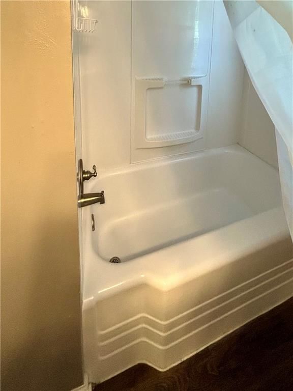 2413 Queen Ridge Drive — photo 15