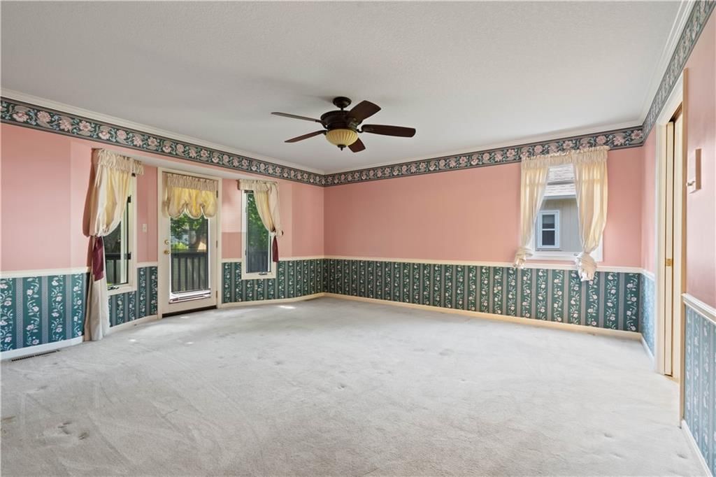 2020 NE Waterfield Drive — photo 15