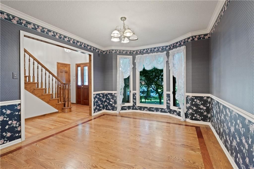 2020 NE Waterfield Drive — photo 6
