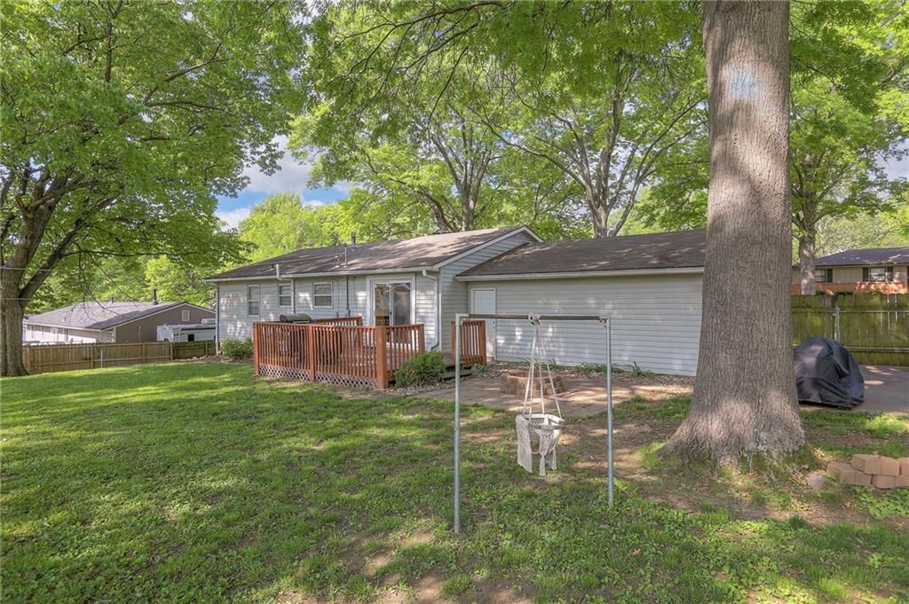 5805 N Belton Avenue — photo 35