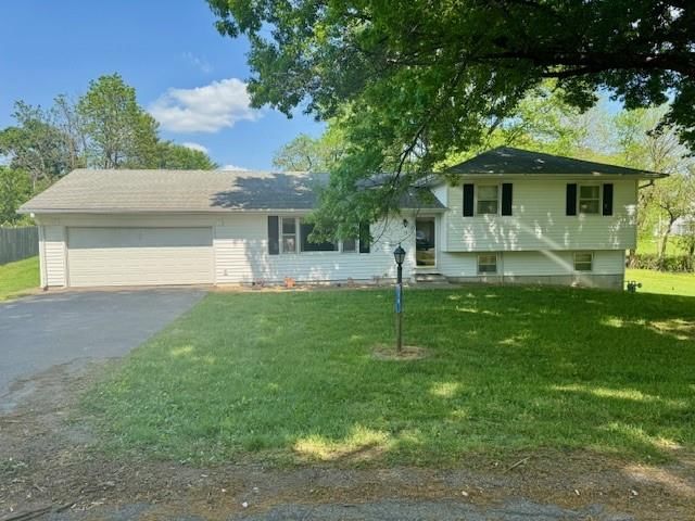 14 Circle Lane — photo 2