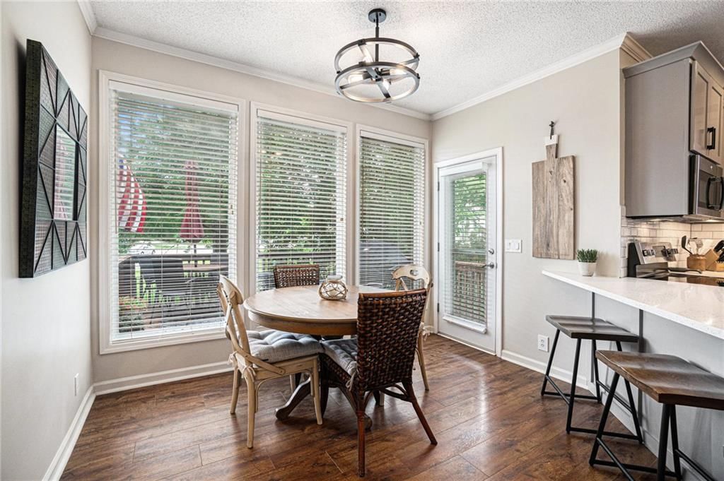 18125 W 159th Terrace — photo 9