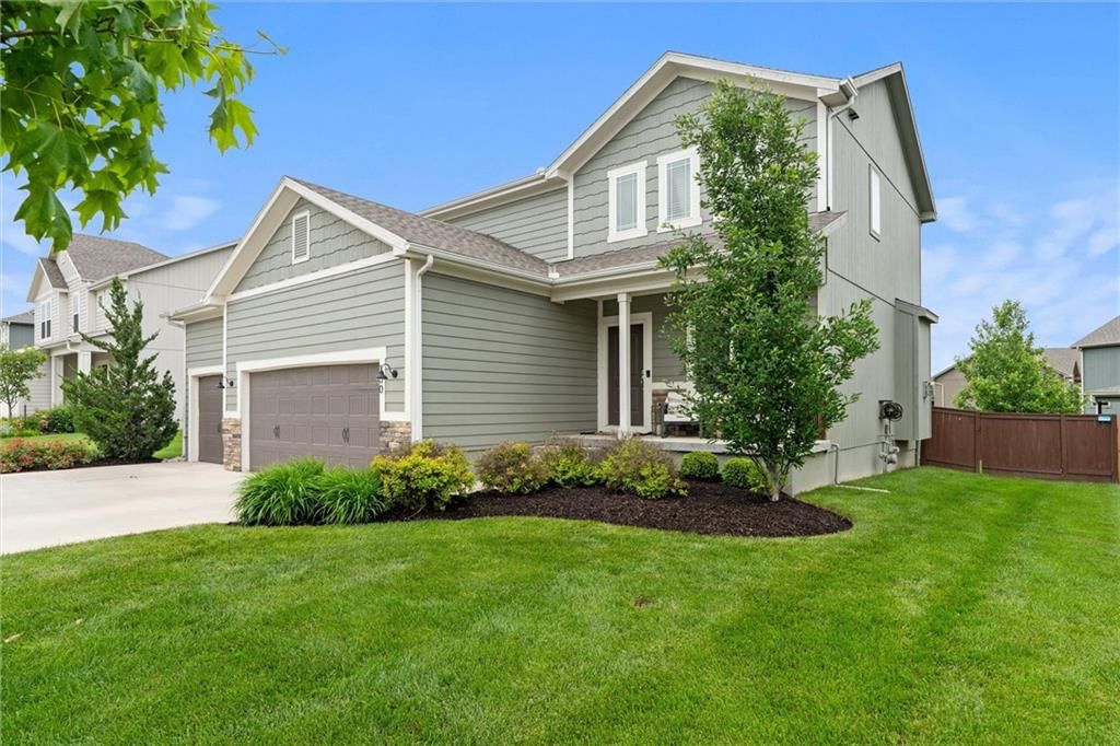 100 SW Ayden Lane — photo 3