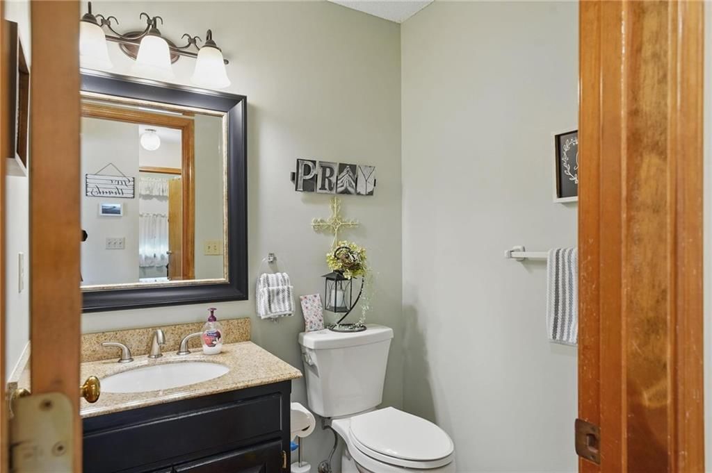 928 E Oakview Street — photo 13