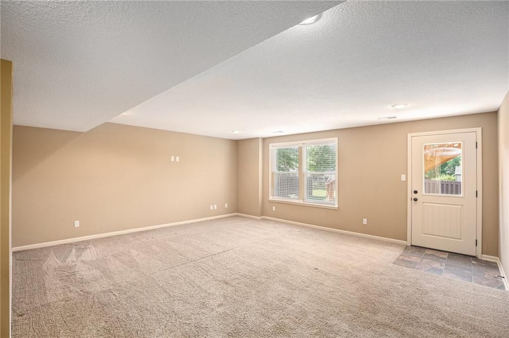 969 Clearview Drive — photo 29