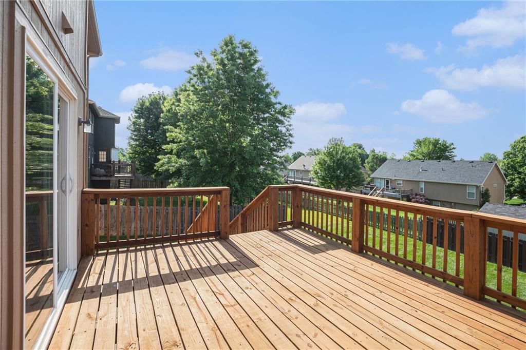 969 Clearview Drive — photo 35