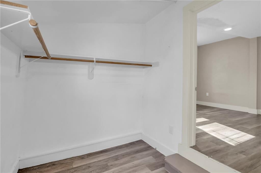313 E 2nd Street — photo 16