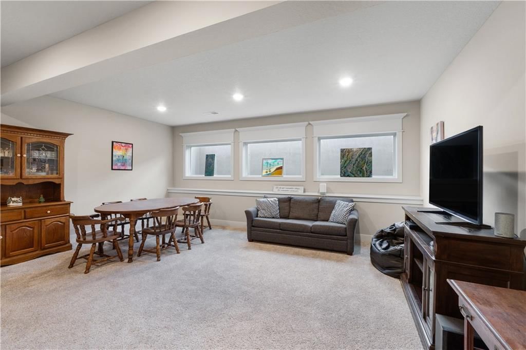 9424 N Belleview Avenue — photo 24