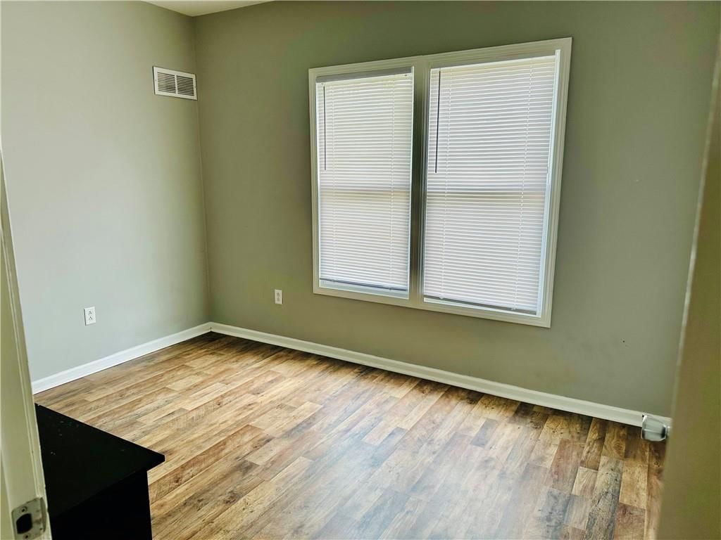 2701 Renick Street — photo 18