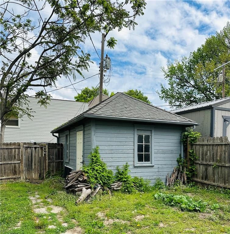 2701 Renick Street — photo 26