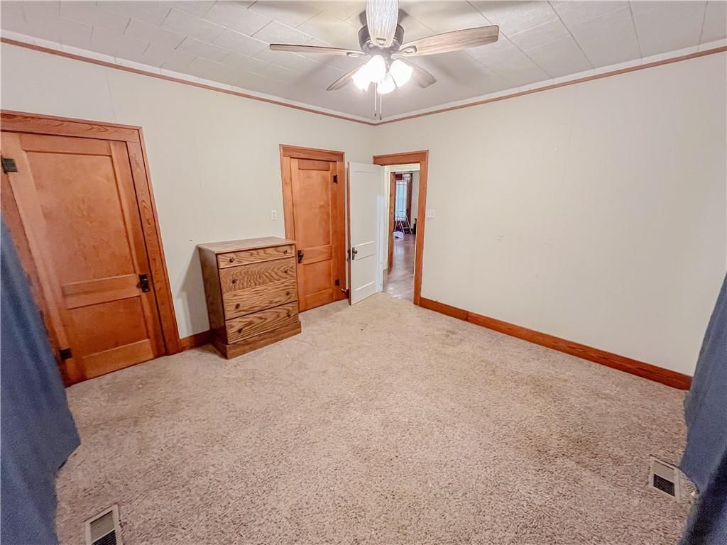 809 W Myrtle Street — photo 13