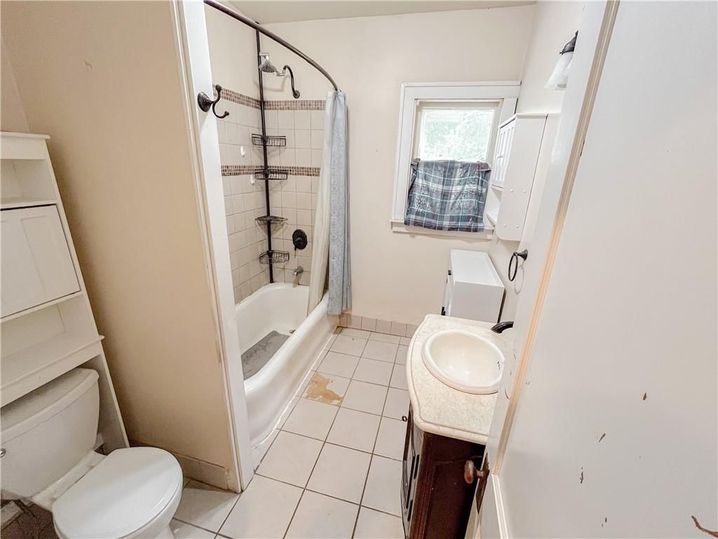 809 W Myrtle Street — photo 16