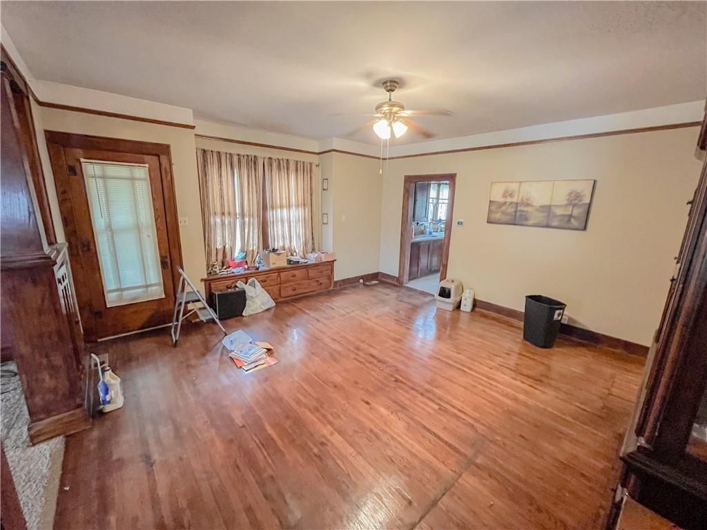 809 W Myrtle Street — photo 7