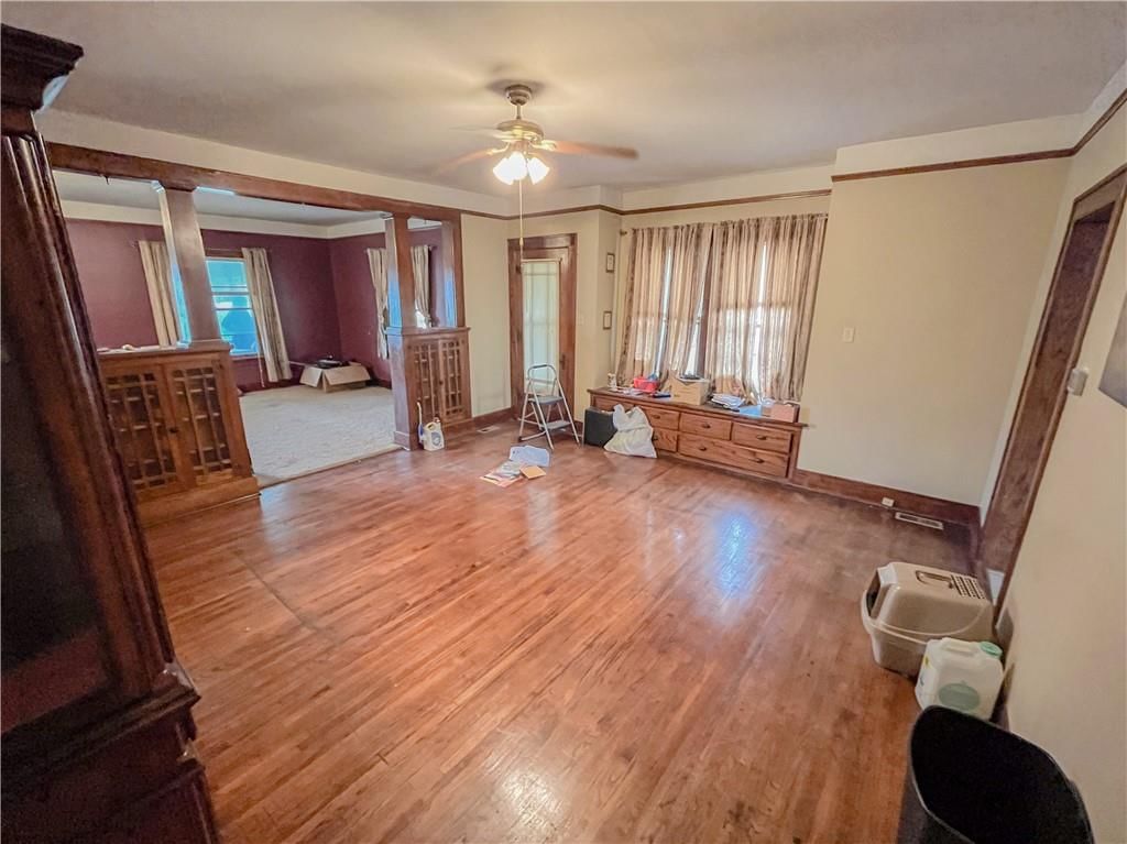 809 W Myrtle Street — photo 8