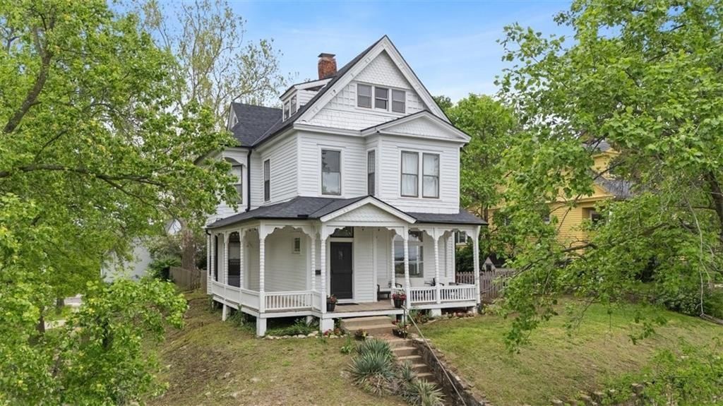 3601 State Line Road, Kansas City, MO