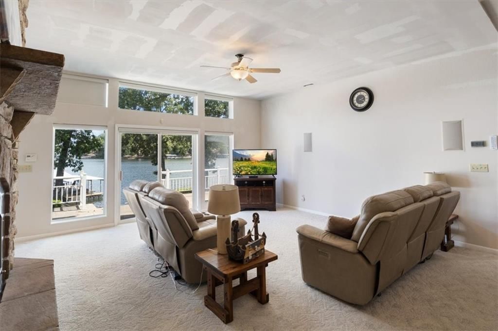 1582 Arrowridge Drive — photo 12