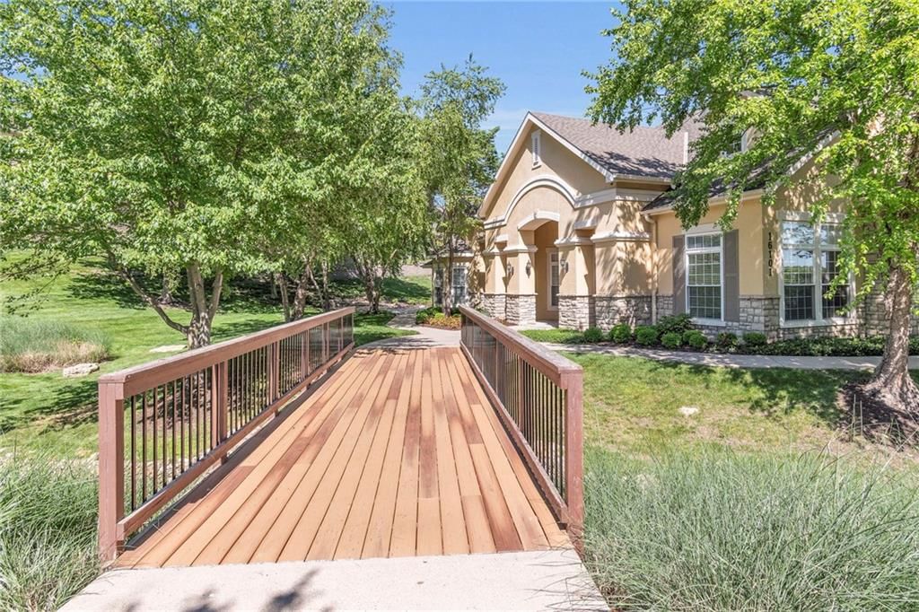 16000 Granada Street — photo 30
