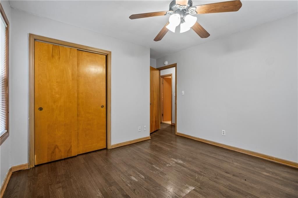 5910 Farley Avenue — photo 17